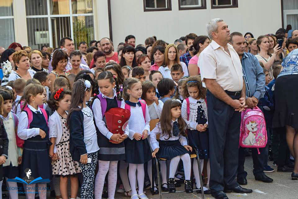 Clopoțelul a sunat a douăzecea oară deschiderea anului șscolar la școala ”George Topârceanu” (3)